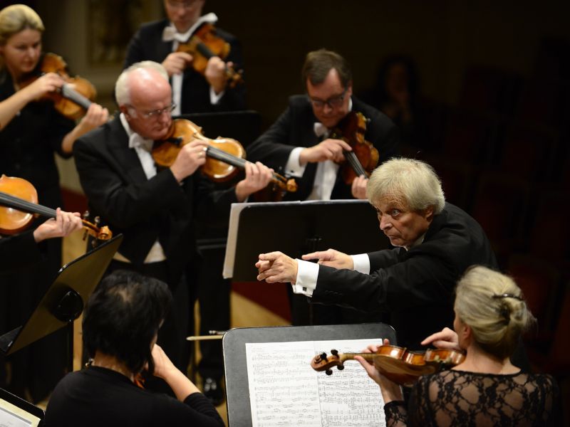 Dresdner Kapellsolisten mit Helmut Branny, Foto: Matthias Creutziger
