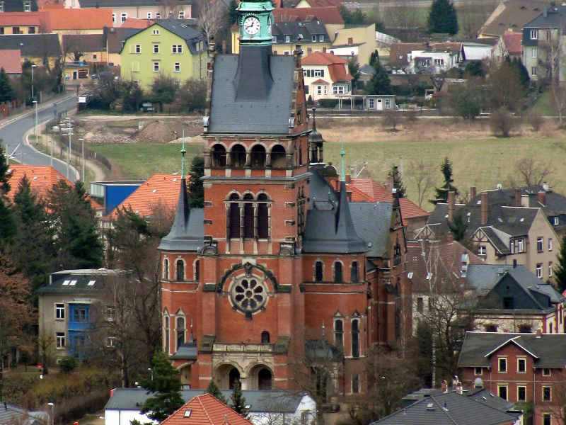 Lutherkirche Radebeul, vom Bismarckturm aus, Foto: Jbergner Lutherkirche Radebeul, vom Bismarckturm aus, Foto: Jbergner